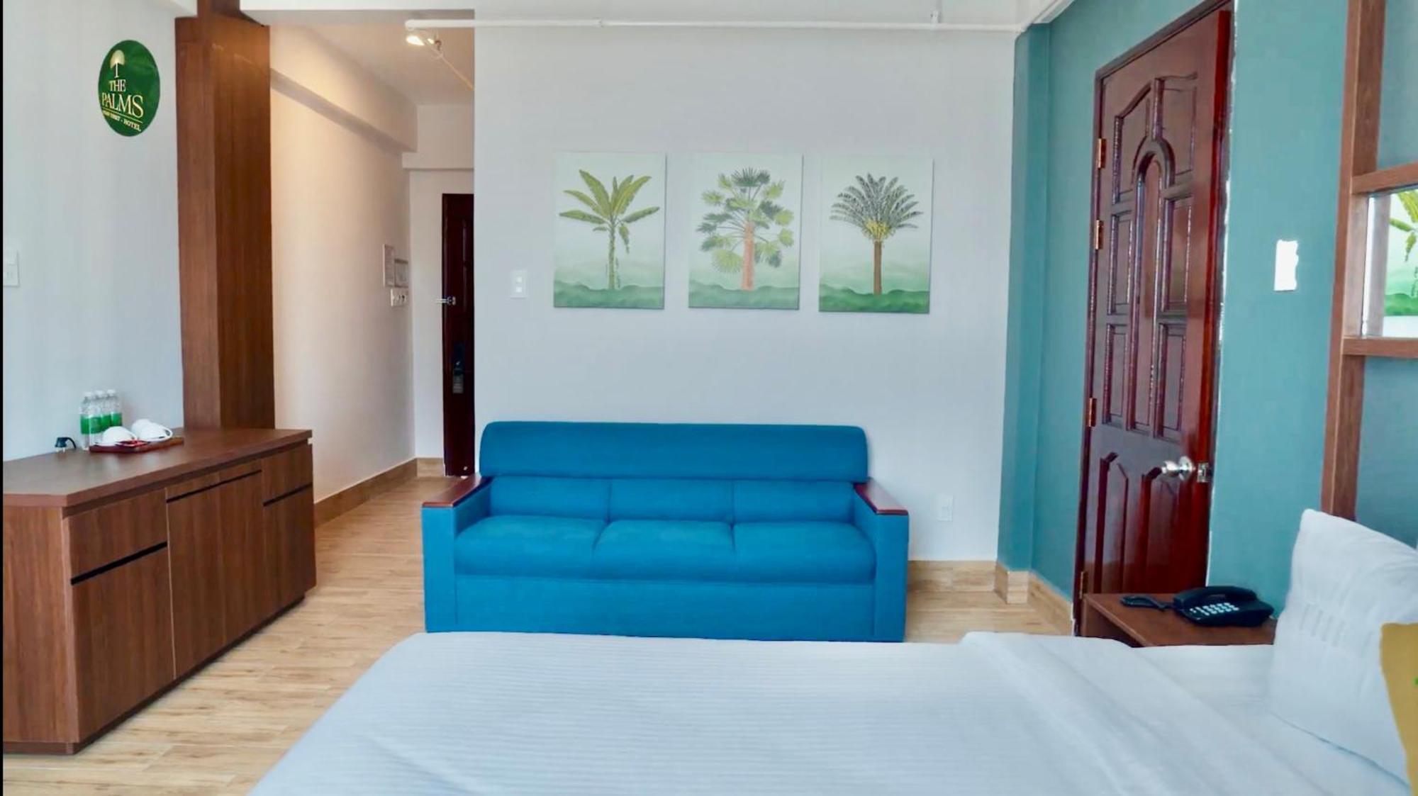 The Palms Hotel By Hmg Phan Thiet Exteriör bild