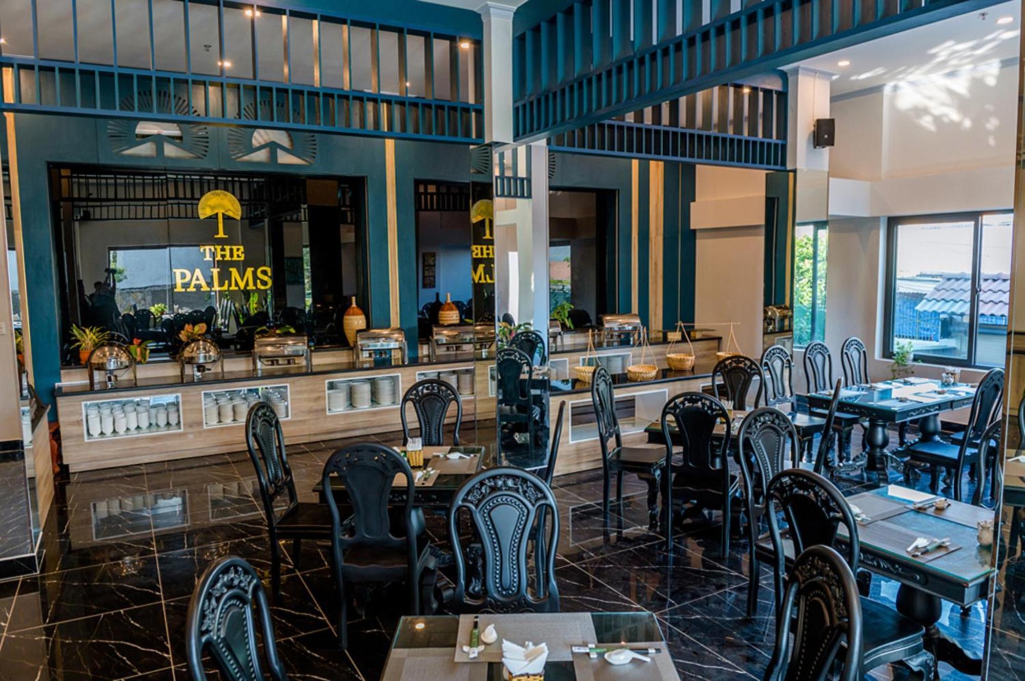 The Palms Hotel By Hmg Phan Thiet Exteriör bild