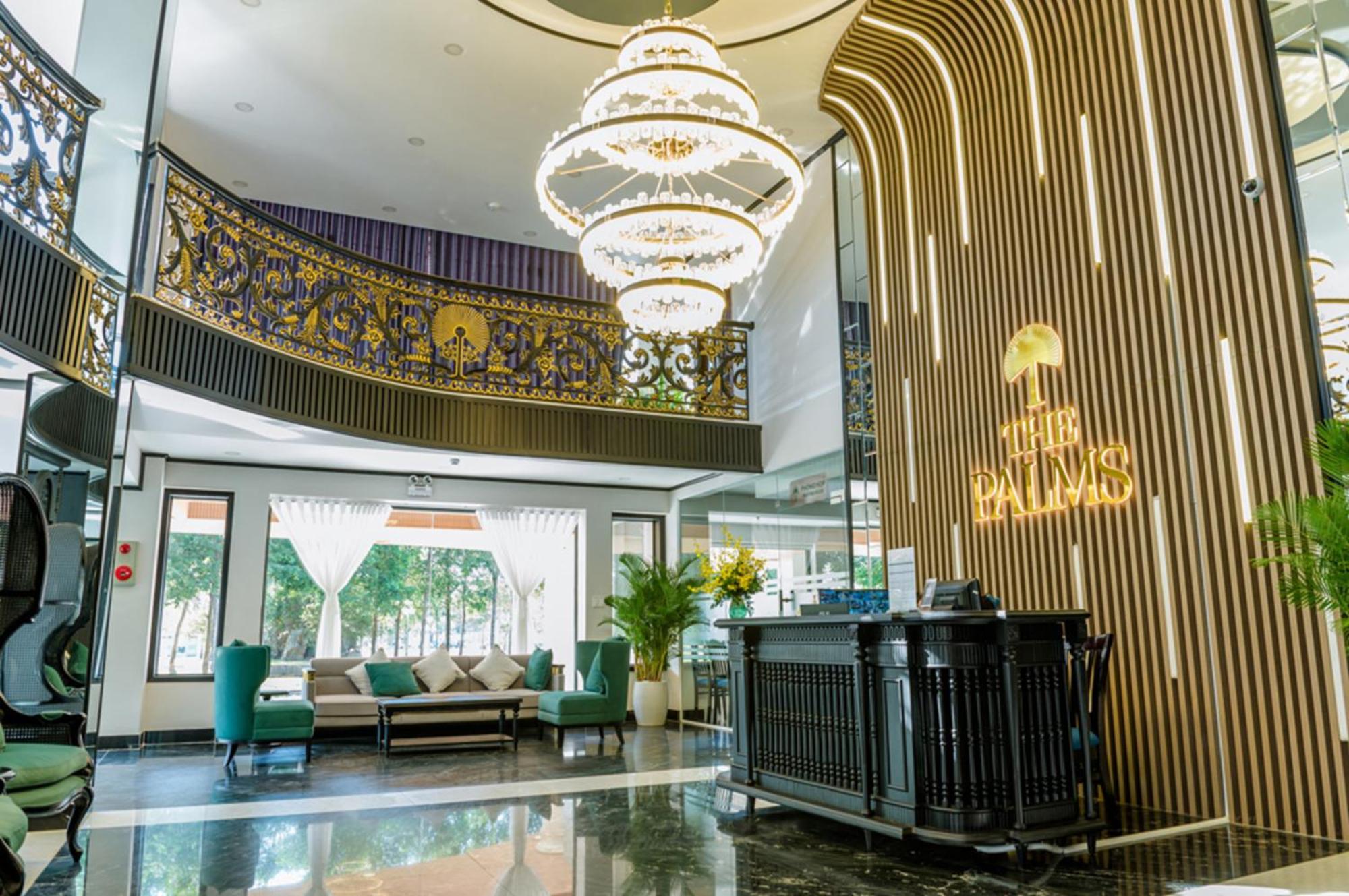 The Palms Hotel By Hmg Phan Thiet Exteriör bild